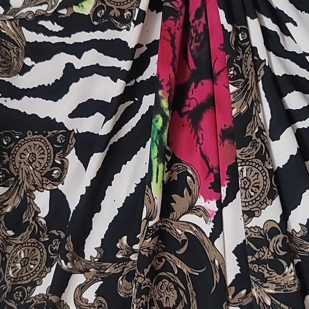Dress - Picture 3 of 4